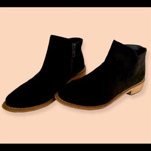 Seven7 Cisco Kid Bootie Women’s Black Suede Size 7